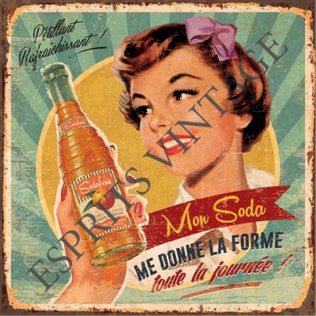 Plaque métal 19x19 19 x 19 cm un décor publicitaire mettant en scène une pin-up et son soda